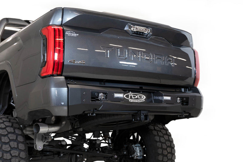 Pare-chocs arrière de treuil pour Toyota Tundra Stealth Fighter 22-23 de Addictive Desert Designs