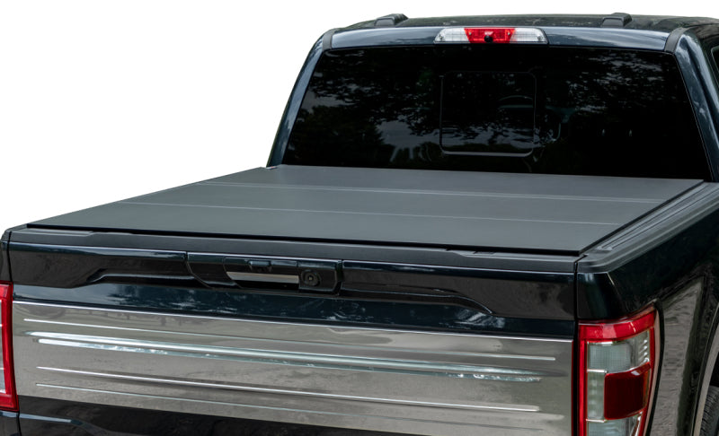 Housse de protection à trois volets Access LOMAX pour Ford Super Duty F-250/F-350/F-450 2017+ - Boîte de 6 pieds 8 pouces en fibre de carbone