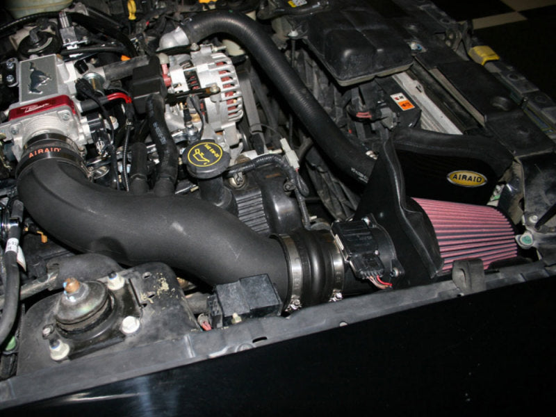 Système d'admission Airaid 99-04 Mustang GT MXP avec tube (sec / rouge)