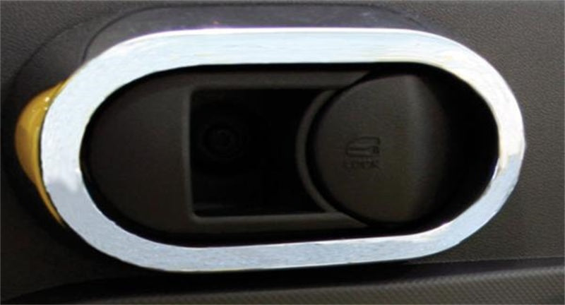 Kit d'accessoires de garniture chromée pour intérieur Jeep Wrangler 07-10 de Putco - Compatible avec les modèles 4 portes uniquement