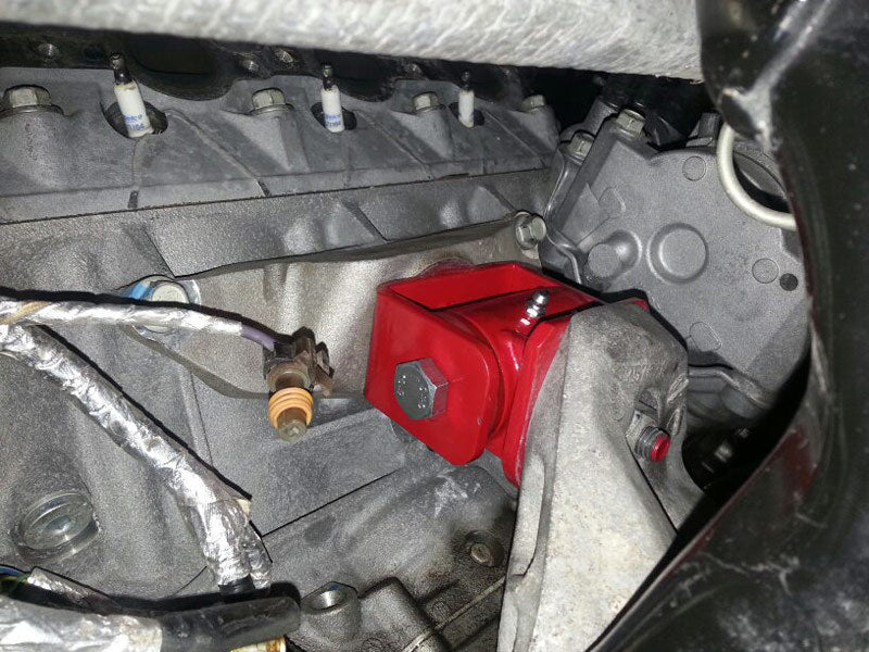 Support moteur en polyuréthane UMI Performance 04-07 Cadillac CTS-V