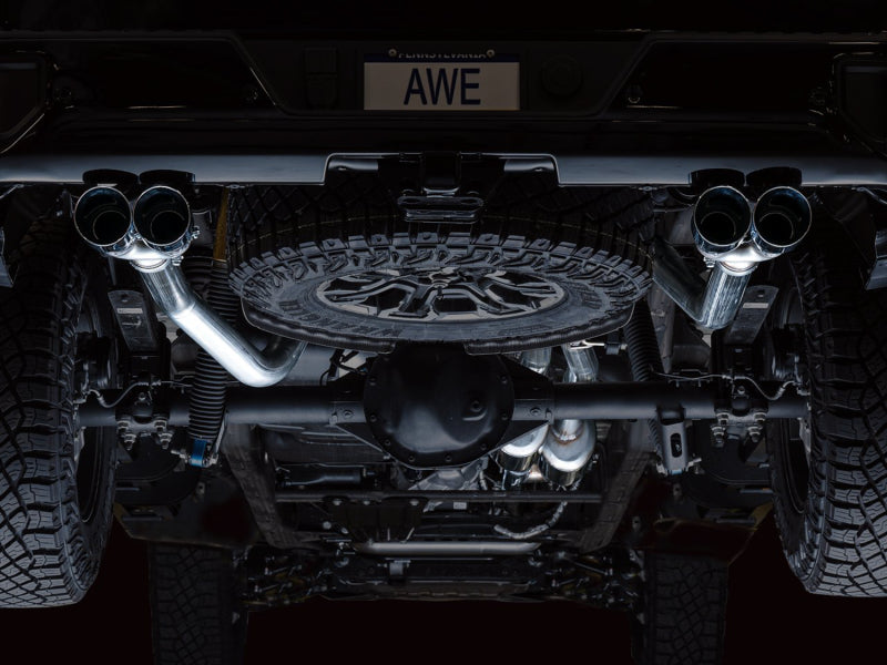AWE Tuning 22-23 GMC Sierra 1500 AT4X 6.2L 0FG Catback Split Dual (pare-chocs plat) - Embouts chromés argentés