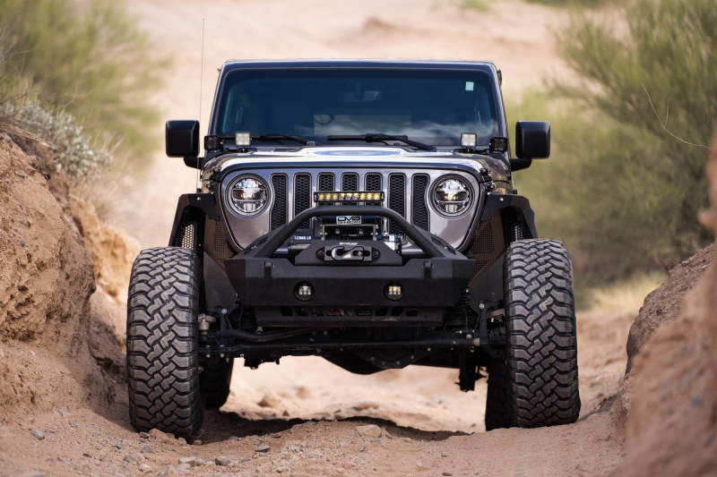 Support de barre lumineuse de capot DV8 Offroad 18-22 Jeep Gladiator JT