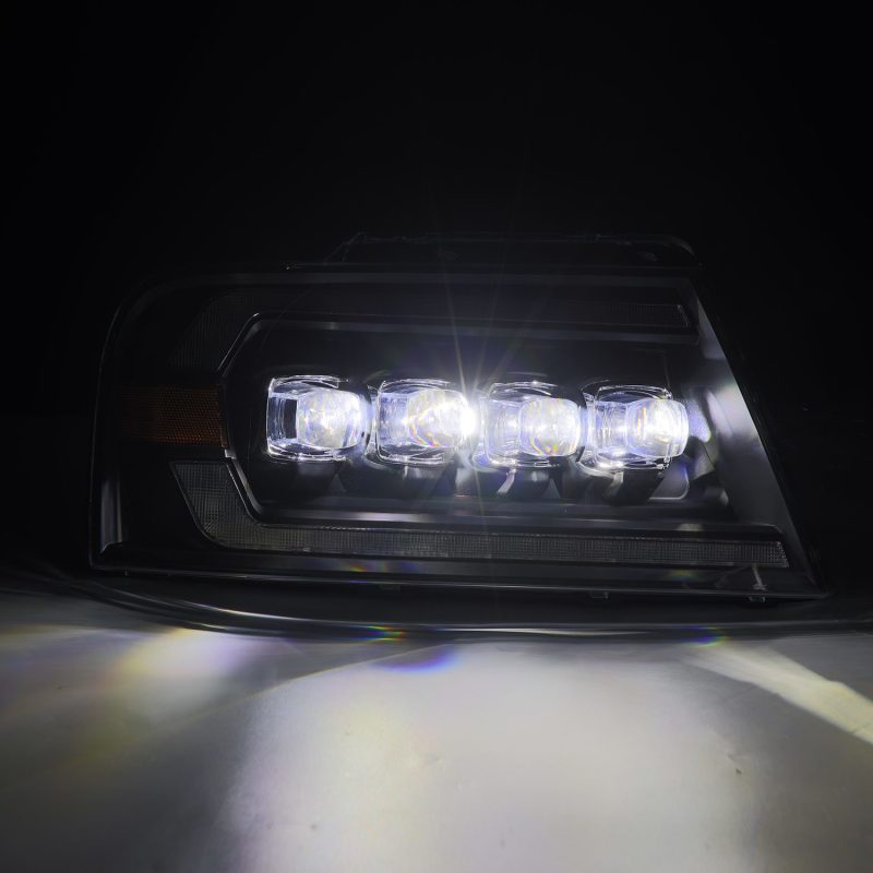 AlphaRex 04-08 Ford F-150 (No 2004 Heritage) NOVA-Series LED Proj HL Alpha-Blk avec Actv Lgt / Seq. Signer