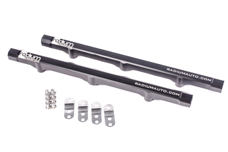 Rails d'alimentation en carburant pour moteur GM LS7 de Radium Engineering