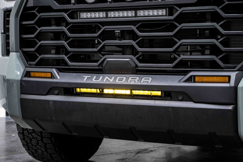 Ensemble de barres lumineuses pour pare-chocs Toyota Tundra Stealth 2022 de Diode Dynamics – Combo ambre