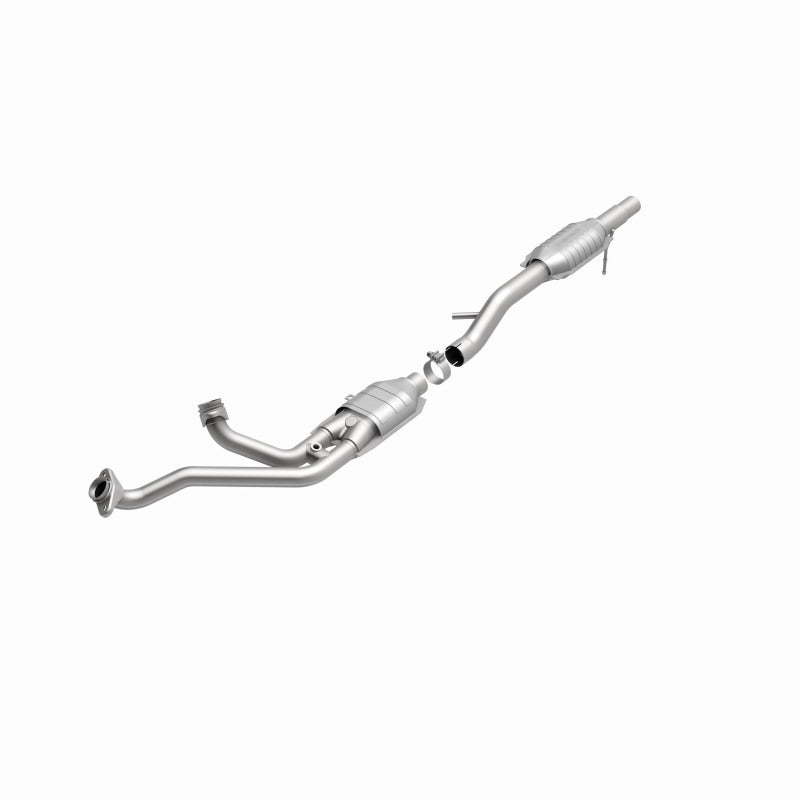 MagnaFlow Conv DF 87-93 Ford Bronco 4,9 L / 87-95 F-150/F-250 (sans SD)/F-350 (sans SD) PU 4,9 L (CA)
