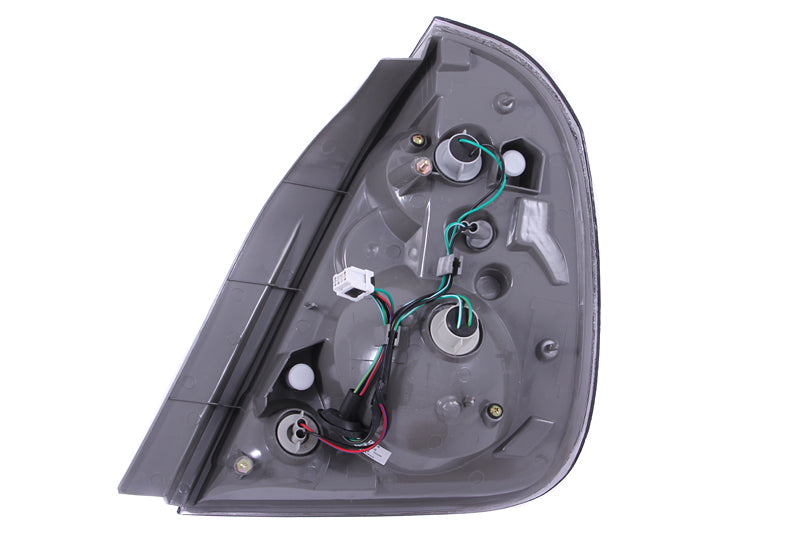 ANZO 2002-2006 Nissan Altima Feux arrière à LED Fumés