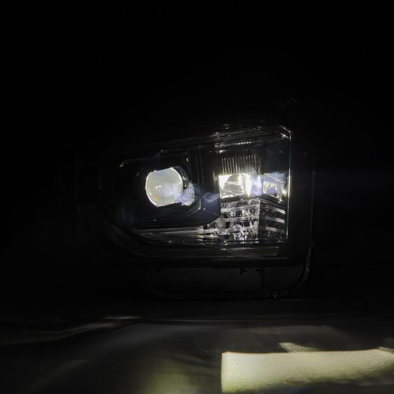 Phares de projection à LED AlphaRex 14-21 Toyota Tundra LUXX-Series Alpha-Blk avec lumière d'activation et signal de séquence + DRL