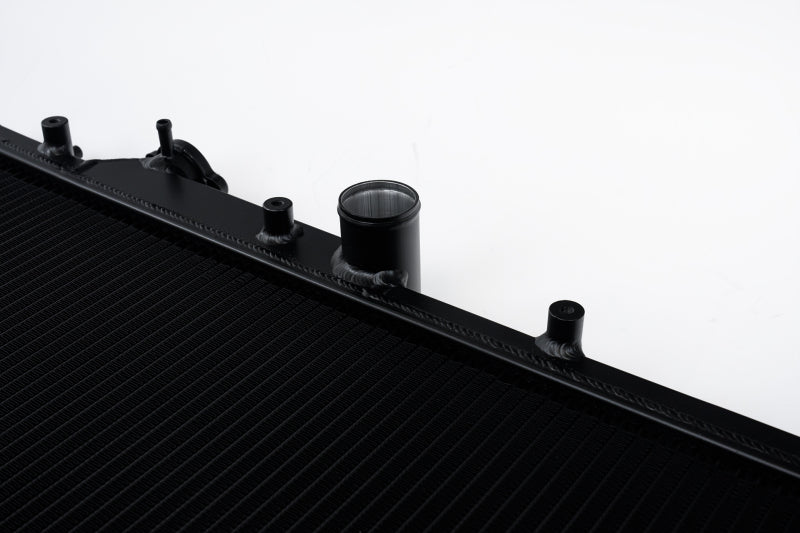 Radiateur en aluminium haute performance CSF 08-15 Subaru Impreza WRX/STI 1 rangée 31 mm - Noir