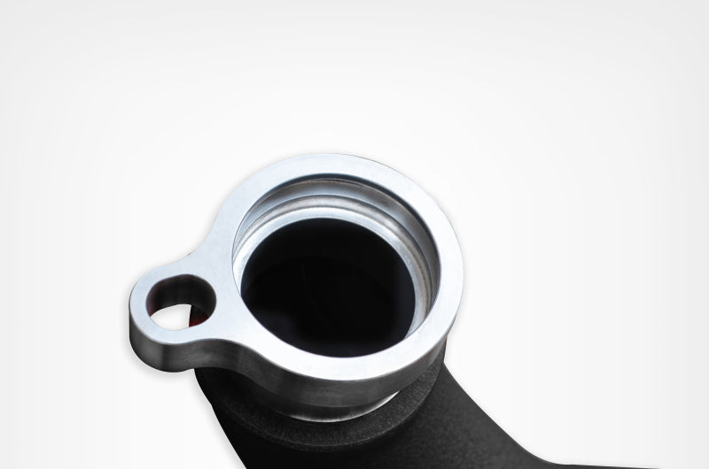 Tuyau de charge interne en aluminium Injen 15-16 pour BMW M3 (F80)/M4 (F82/83) 3,0 L L6 Twin Turbo 2 pièces - Noir froissé
