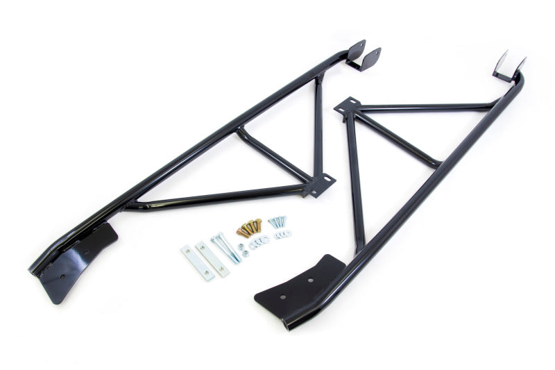 Connecteur de sous-châssis à 3 points UMI Performance 93-02 GM F-Body, boulon convertible
