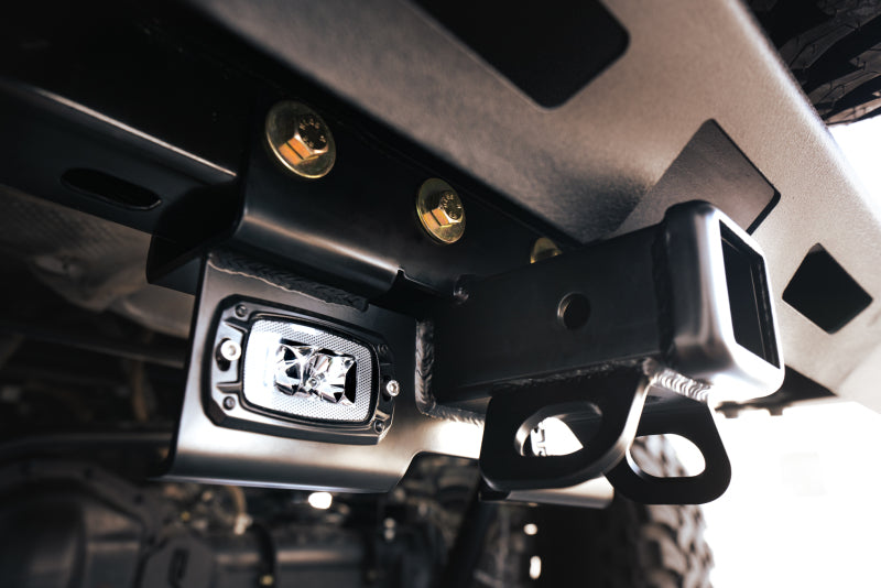 Attelage boulonné DV8 Offroad 07-21 Jeep Wrangler (JK/JL) avec feux