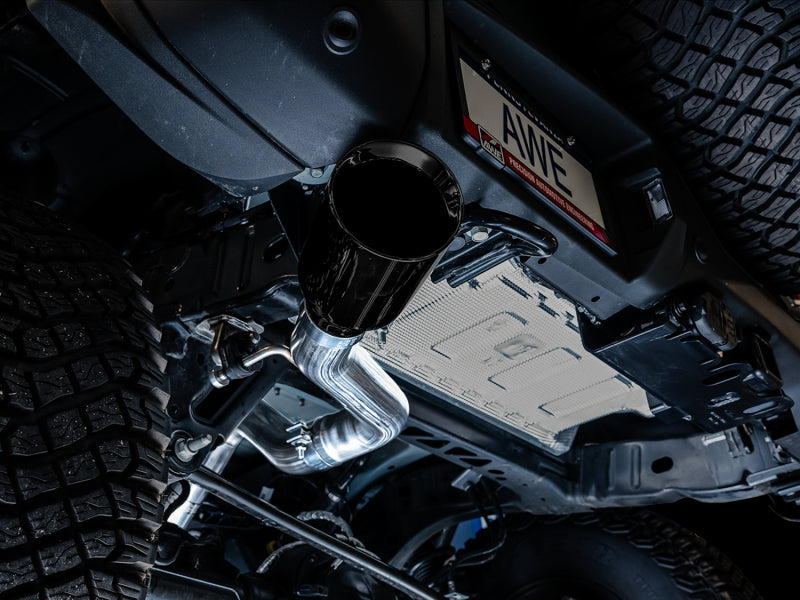 AWE Tuning 2021+ Ford Bronco 0FG Échappement arrière simple avec embout noir diamant et protection de bas de caisse