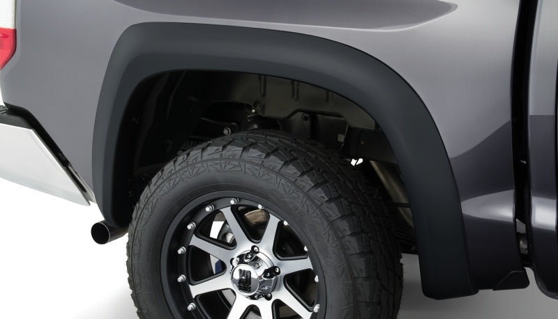 Bushwacker 95-04 Toyota Tacoma Fleetside Extend-A-Fender Style Flares 2 pièces avec 4 roues motrices uniquement - Noir