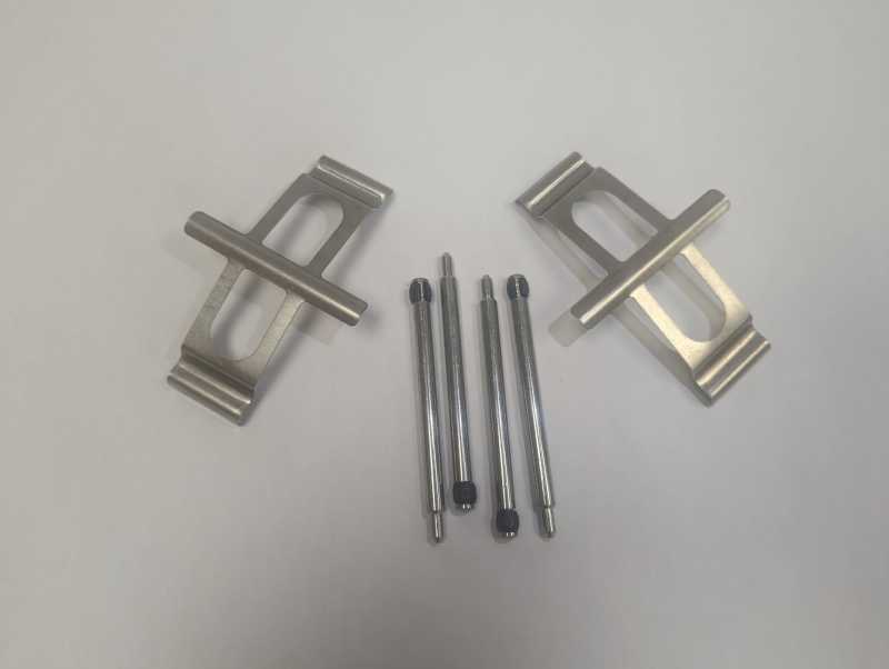 Kit de retenue de plaquette arrière Alcon 2010+ Ford Raptor (pour PNS4450X701.4)