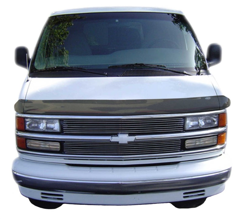 Protection de capot AVS 96-02 Chevy Express 1500 High Profile Bugflector II - Fumée
