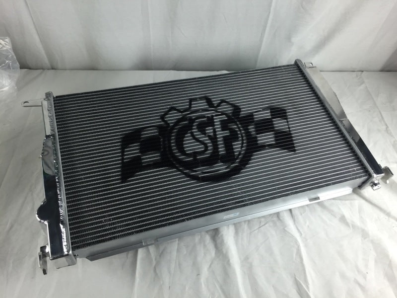 Radiateur CSF 2011+ BMW Série 1 M / 07-11 BMW 335i / 2009+ BMW Z4 sDrive30i/Z4 sDrive35i (A/T uniquement)