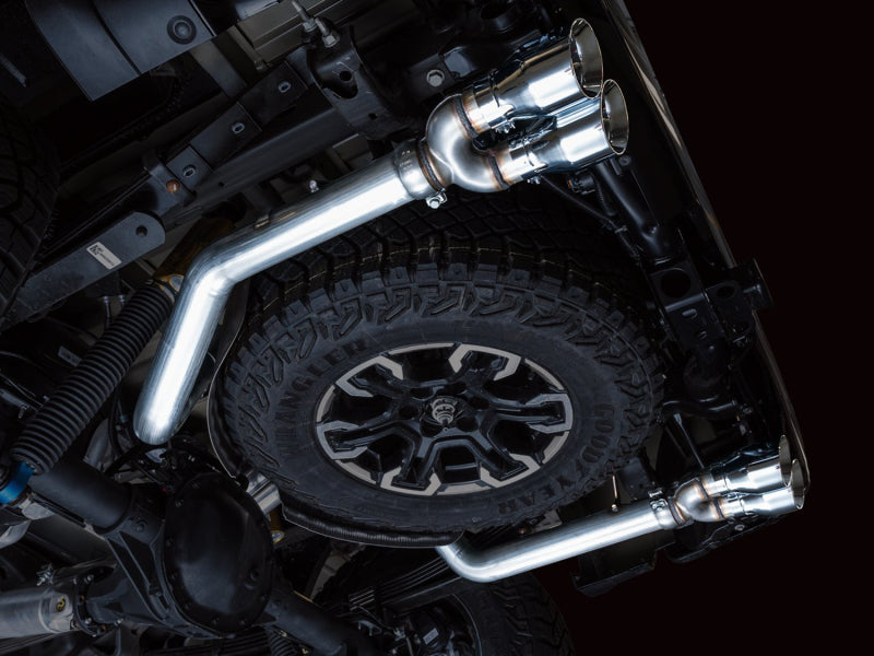 AWE Tuning 22-23 GMC Sierra 1500 AT4X 6.2L 0FG Catback Split Dual (pare-chocs plat) - Embouts chromés argentés