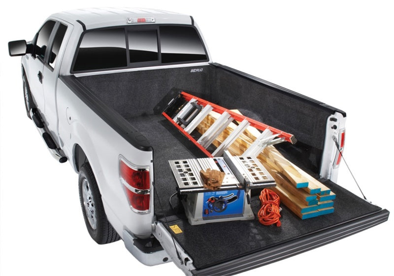 Tapis de caisse pour Ford F-150 09-14 de 5,5 pieds avec doublure de caisse Factory Step Gate
