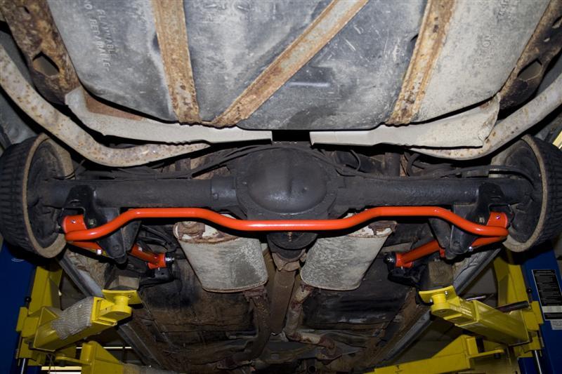 Bras de suspension inférieurs réglables à longueur allongée UMI Performance 91-96 Impala SS