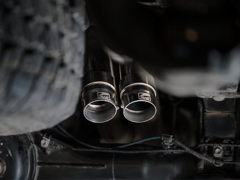 Échappement AWE 2016-2022 Toyota Tacoma 0FG avec BashGuard - Sans embouts