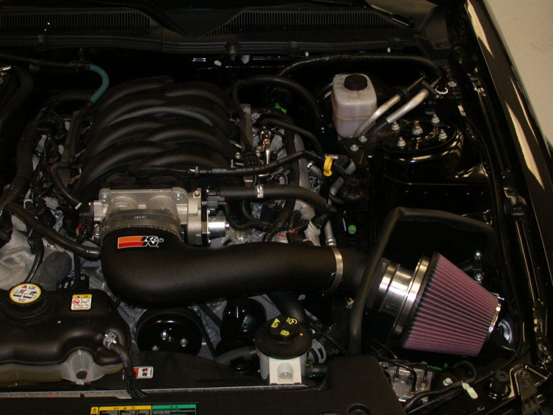 Kit d'admission hautes performances K&N 05 pour Ford Mustang GT V8-4.6L