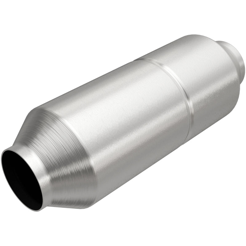 Corps filé C/C universel MagnaFlow Conv de 2,5 pouces