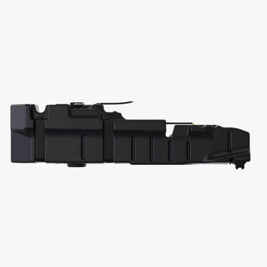 S&B 62 Gallon High-Capacity Fuel Tank for 2001-2004 GM Duramax 6.6L LB7 Crew Cab Short Bed S&B