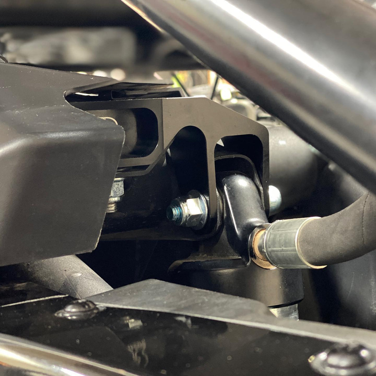 Maverick X3 Billet Rear Upper Shock Mount Brace Kit - WR Edition