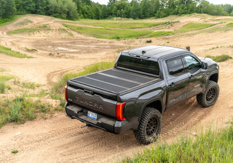 Extang 2024 Toyota Tacoma 5 pieds de lit Endure ALX