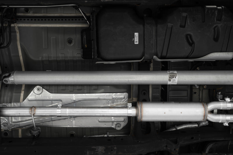 MBRP 2019 Chevrolet Silverado 1500 4,3 L/5,3 L 2,5 po Cat Back Double sortie arrière - Aluminisé
