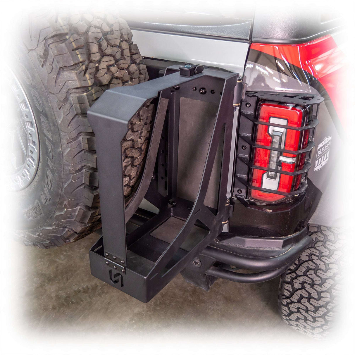 2021-2026 Bronco Tailgate Molle Panel/ Mount Turn Offroad