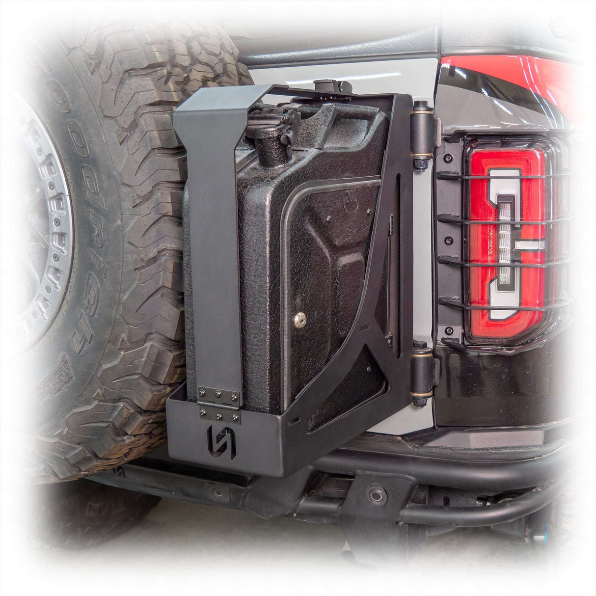 2021-2026 Ford Bronco Tailgate Jerry Can Mount Turn Offroad