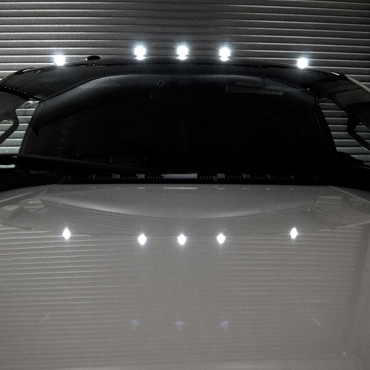 Ford Super Duty 17-22 Single 1-Piece Cab Roof Light 2-Way Front & Rear Facing Ultra High-Power LEDs (Replaces Factory/OEM Cab Roof Lights Only) - Multiple Options