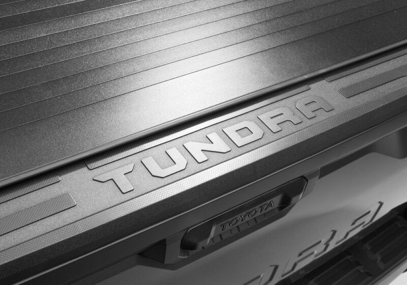 Retrax 20-23 Chevy/GMC Silverado/Sierra 2500/3500HD avec caisse de 6,9 ​​pi (modèles LTD 2022 UNIQUEMENT) Retrax EQ