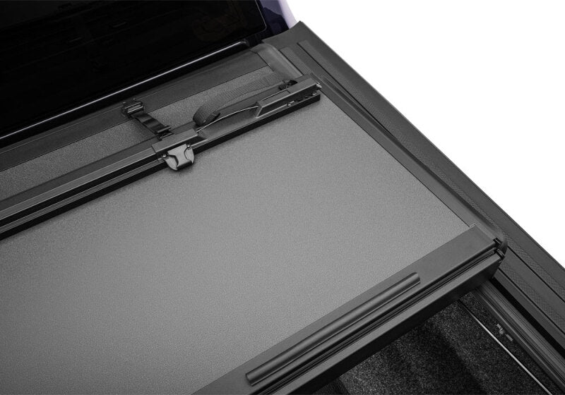 Extang 2024 Toyota Tacoma 5 pieds de lit Endure ALX