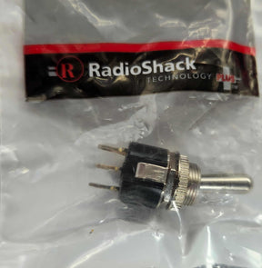 RadioShack 275-0603 Heavy-Duty Toggle Switch SPDT 3A 250VAC (1 Per Pack) TekShack