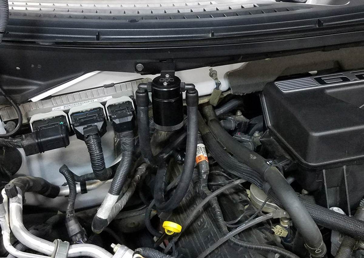 J&L Oil Separator 3.0 Passenger Side, Black Anodized J&L