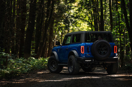 MBRP 2021-2023 Ford Bronco 2,3 L/2,7 L en acier inoxydable 3 po Cat-Back, sortie arrière simple à garde au sol élevée