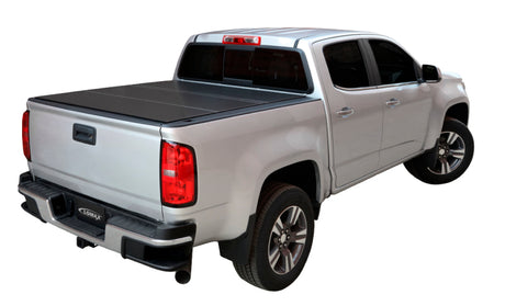Housse de protection pliable en trois parties Access LOMAX pour Toyota Tacoma 16-19 (sauf housses rigides d'origine) - caisse courte de 5 pieds