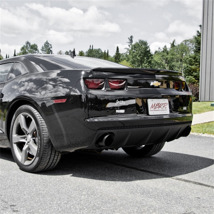 Suppression du silencieux arrière de l'essieu à revêtement noir MBRP 2010-2015 Chevrolet Camaro V6 3,6 L 3 po