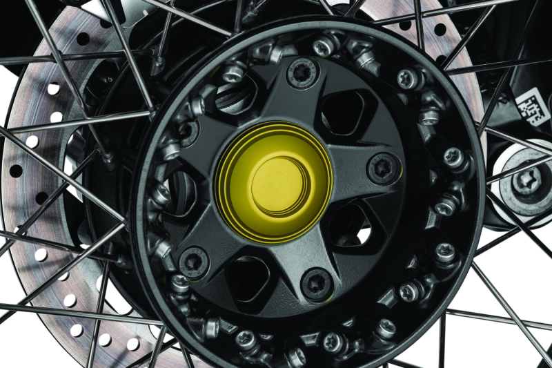 Curseurs d'essieu arrière Kuryakyn Lodestar - BMW - Or