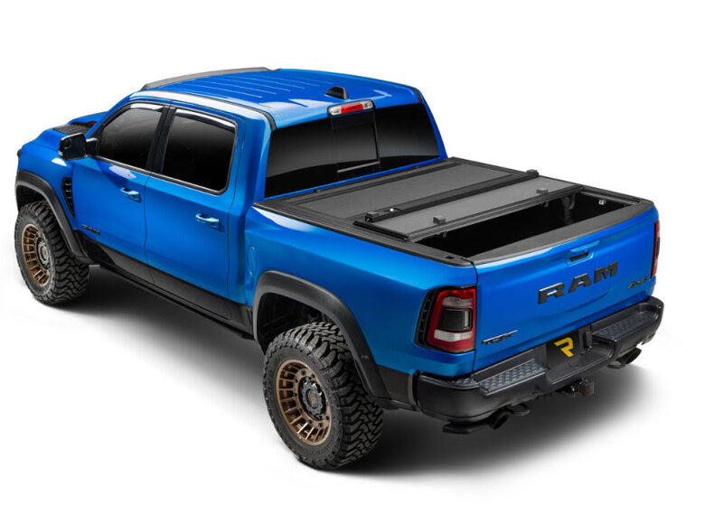 Extang 2024 Toyota Tacoma 5 pieds de lit Endure ALX