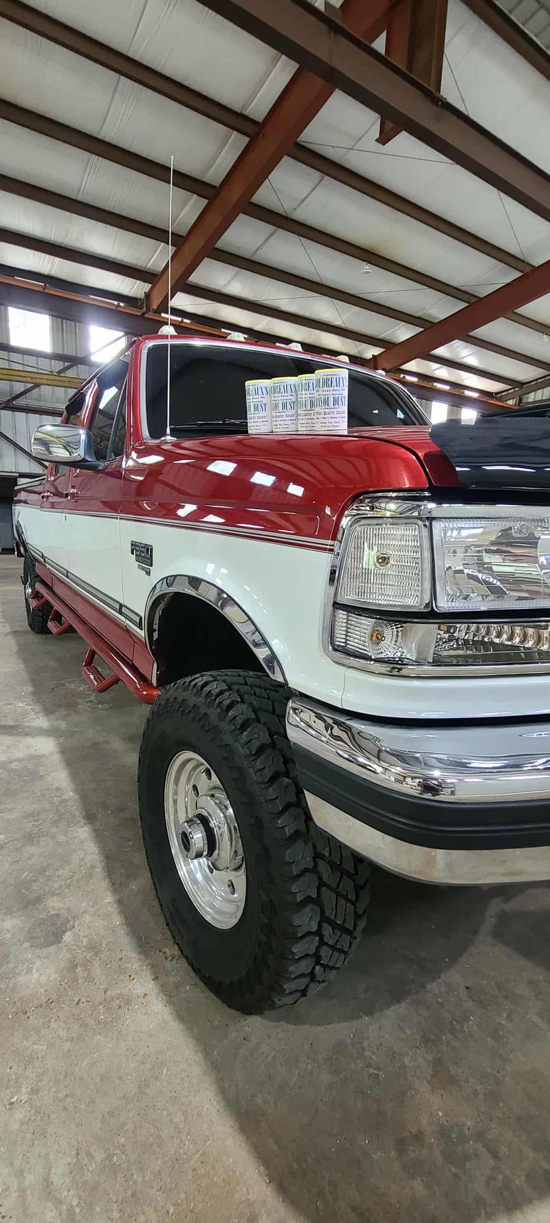 2" Polished Stainless Steel Fender Trim - 1992-1997 Ford F-Series & Bronco
