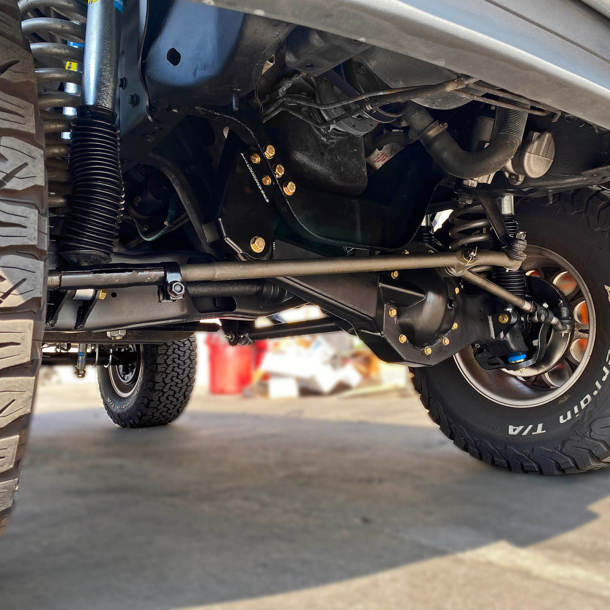 Desolate Motorsports Complete 6" Lift Kit - 1980-1996 Ford F150/Bronco Desolate Motorsports