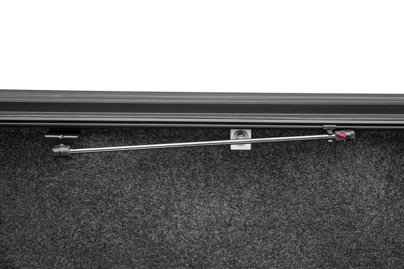 Extang 07-21 Toyota Tundra avec système de rails 5,5 pi. Bed Endure ALX