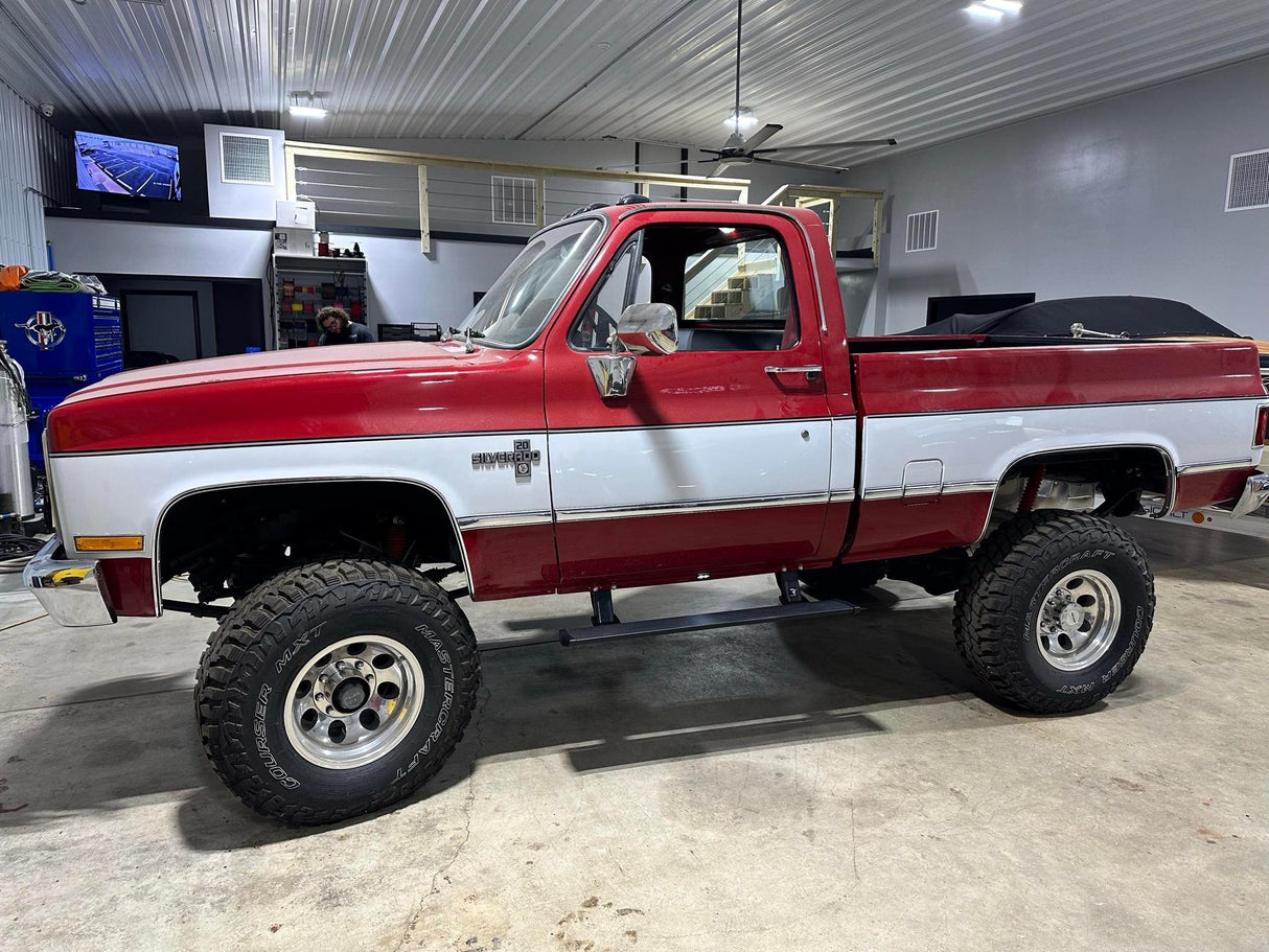 SquareBody Chevy 73-87 Amp Research Power Folding Step Kit Far From Stock