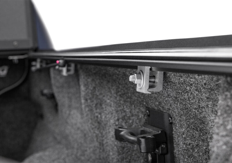 Extang 2024 Toyota Tacoma 5 pieds de lit Endure ALX