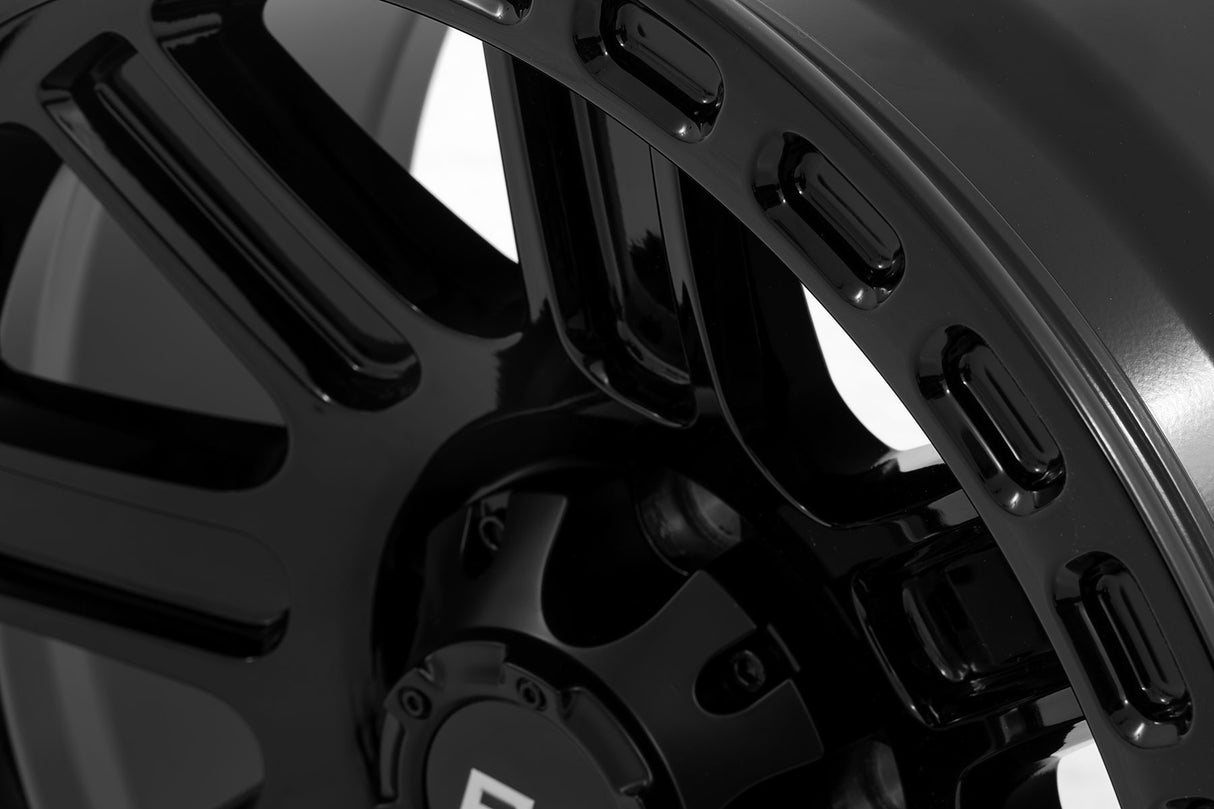 Rough Country 84 Series Wheel 5x4.5 Bolt Pattern